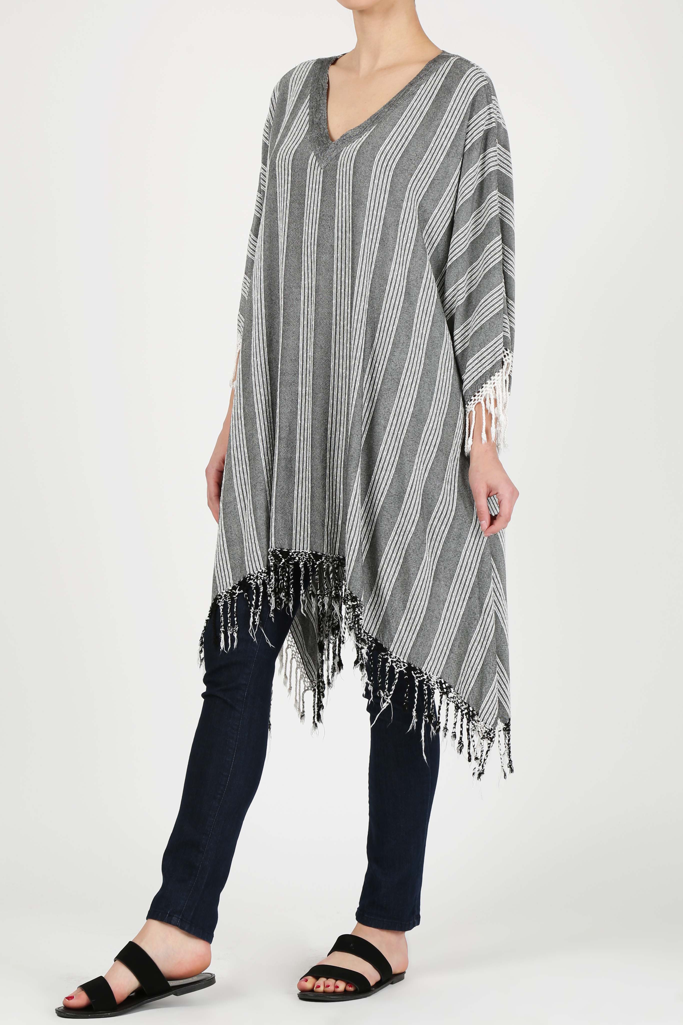 Tulum V Neck Fringe