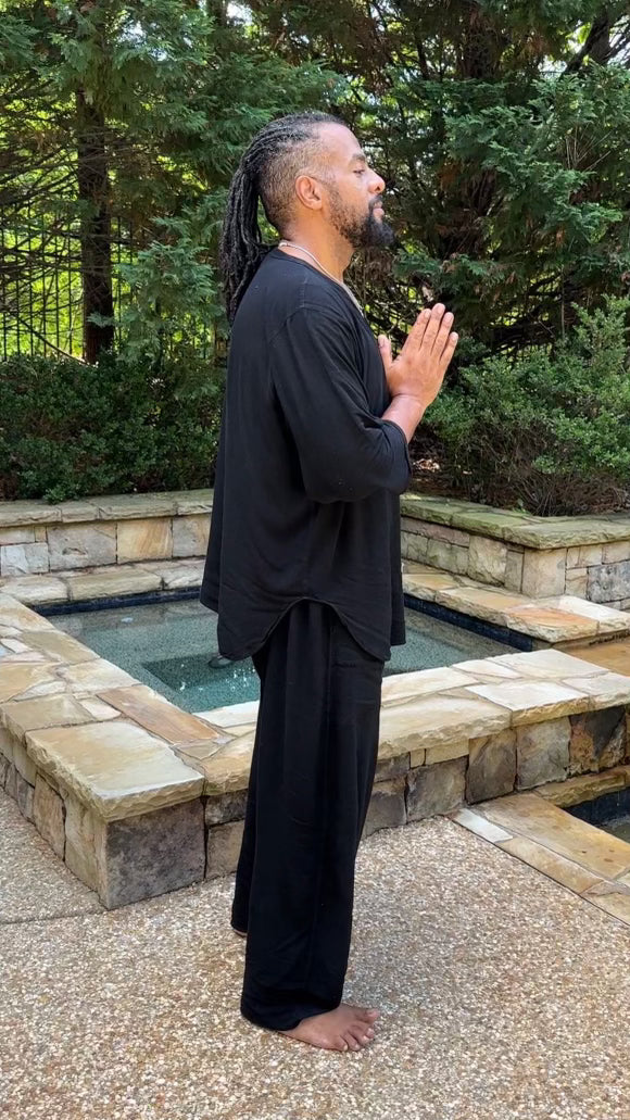Caj V Neck x Santorini Pant